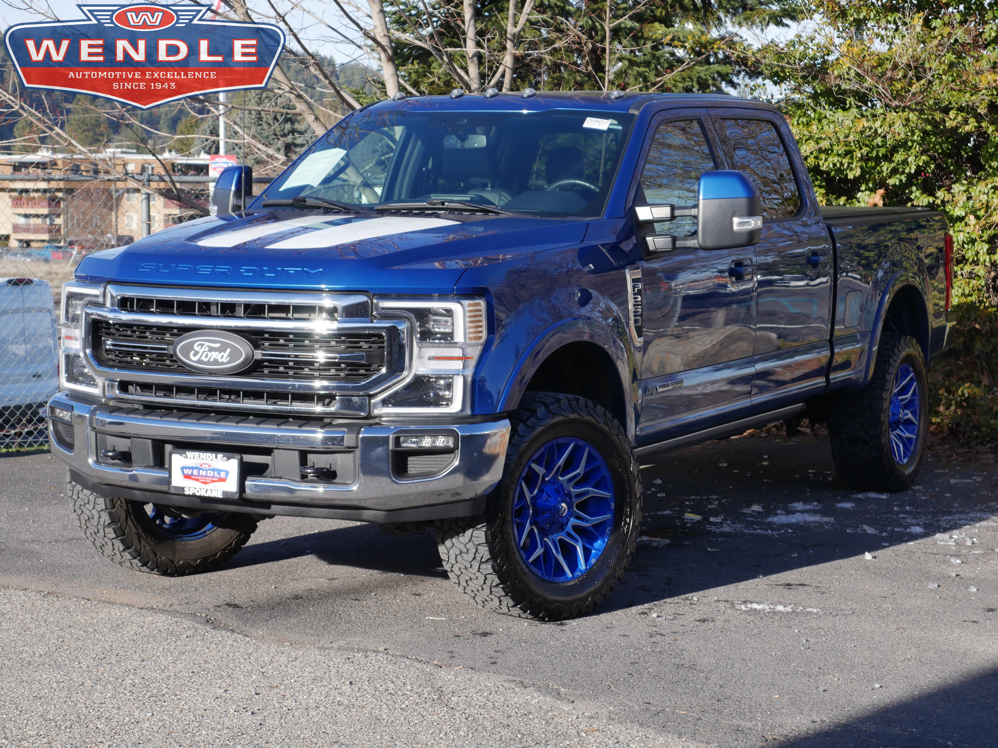 2022 Ford Super Duty F-250 SRW LARIAT, Atlas Blue Metallic for sale in Spokane, WA — photo 1 of 40