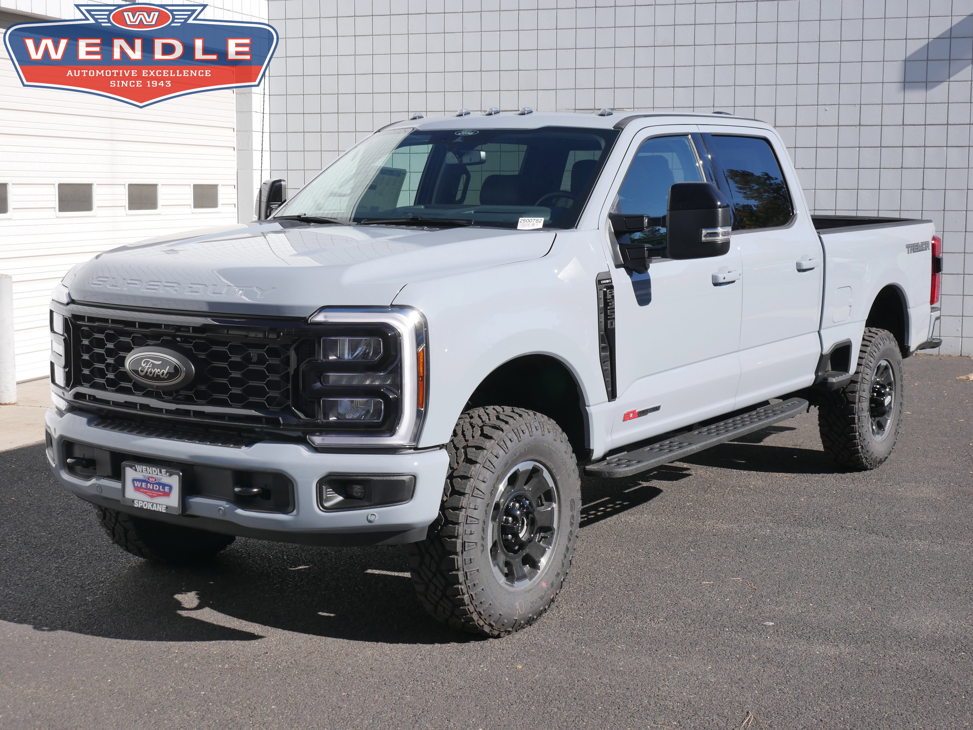 2026 Ford Super Duty F-350 SRW LARIAT, Glacier Gray Metallic Tri-Coat for sale in Spokane, WA — photo 1 of 45