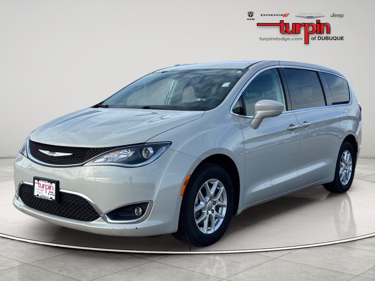 2020 Chrysler Pacifica Touring, WHITE for sale in Dubuque, IA — photo 1 of 18
