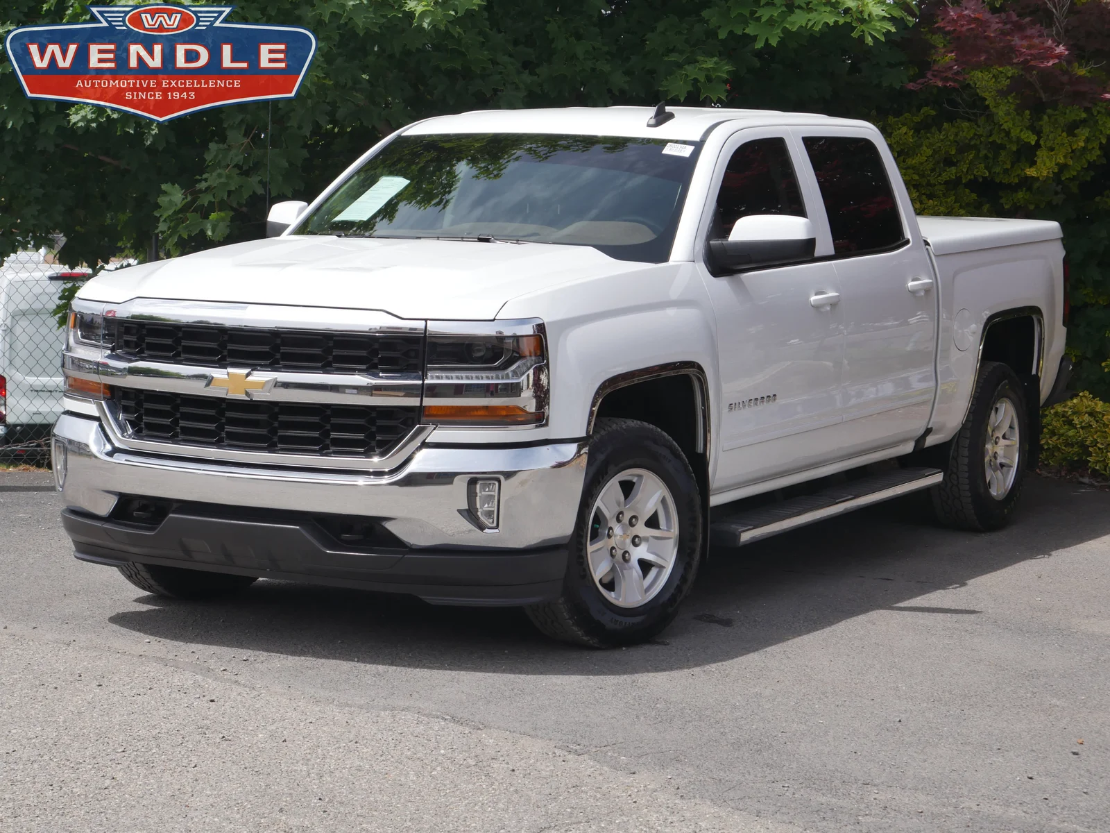 2017 Chevrolet Silverado 1500 LT, Summit White for sale in Spokane, WA — photo 1 of 28