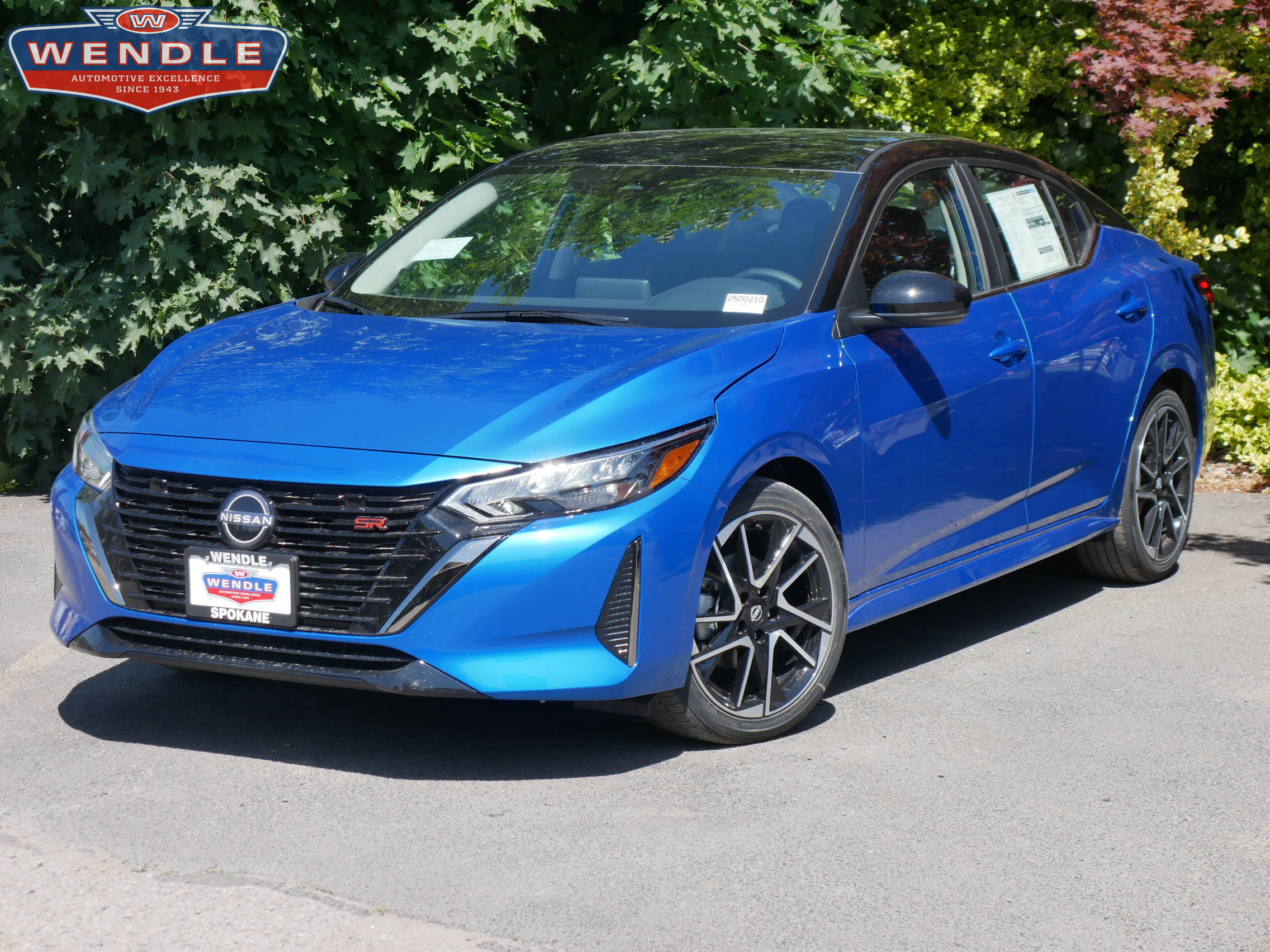 2025 Nissan Sentra SR, Electric Blue Metallic/Super Black for sale in Spokane, WA — photo 1 of 29