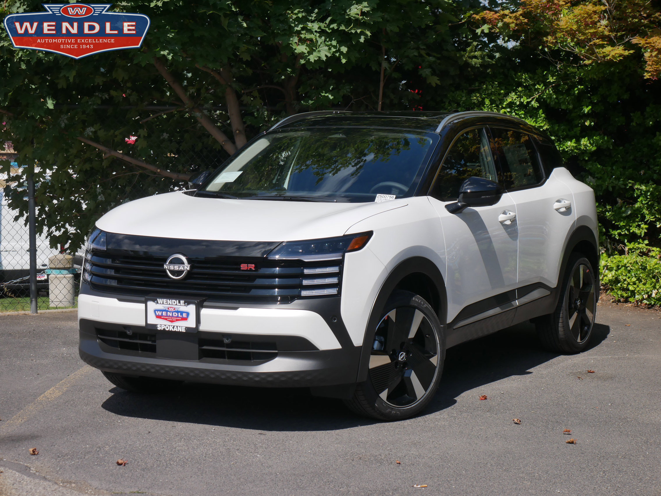 2025 Nissan Kicks SR, Aspen White Tricoat/Super Black for sale in Spokane, WA — photo 1 of 33
