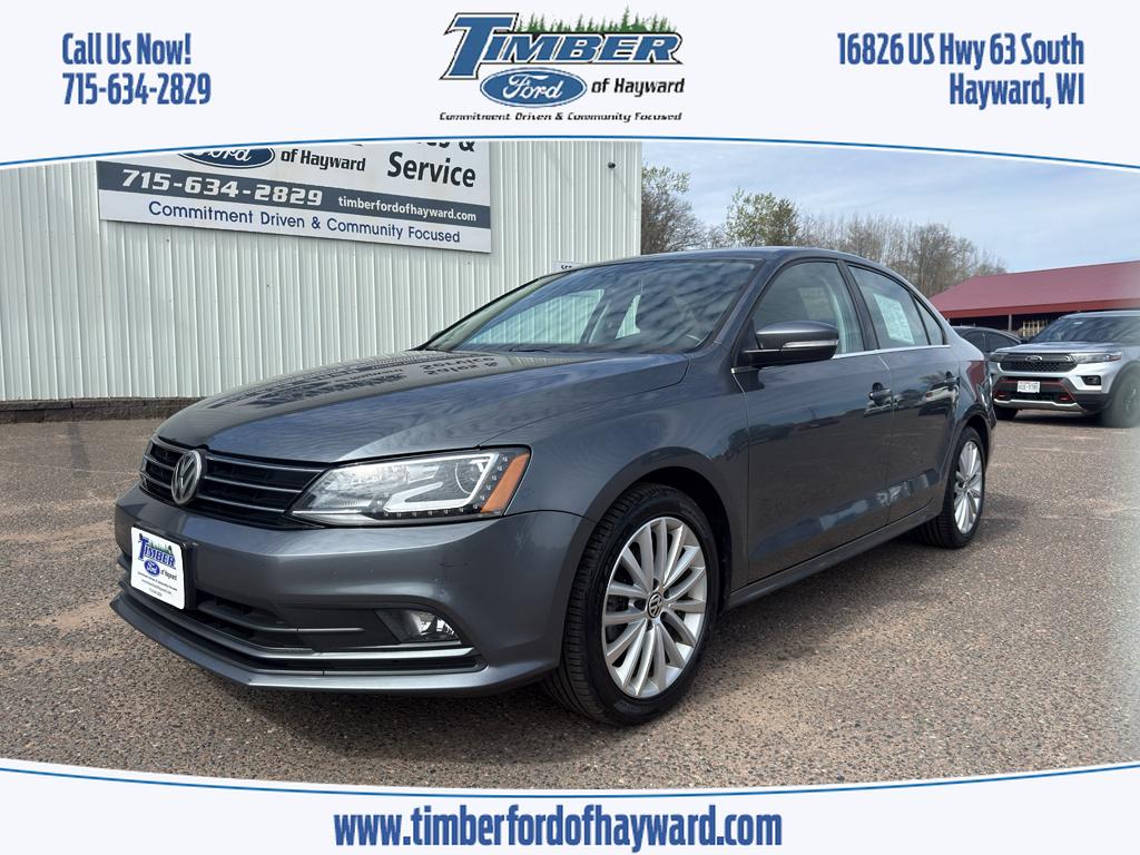 2016 VOLKSWAGEN Jetta 1.8T SEL, SEL Premium TDI S, SE, SEL, Platinum Gray Metallic for sale in Hayward, WI — photo 1 of 22