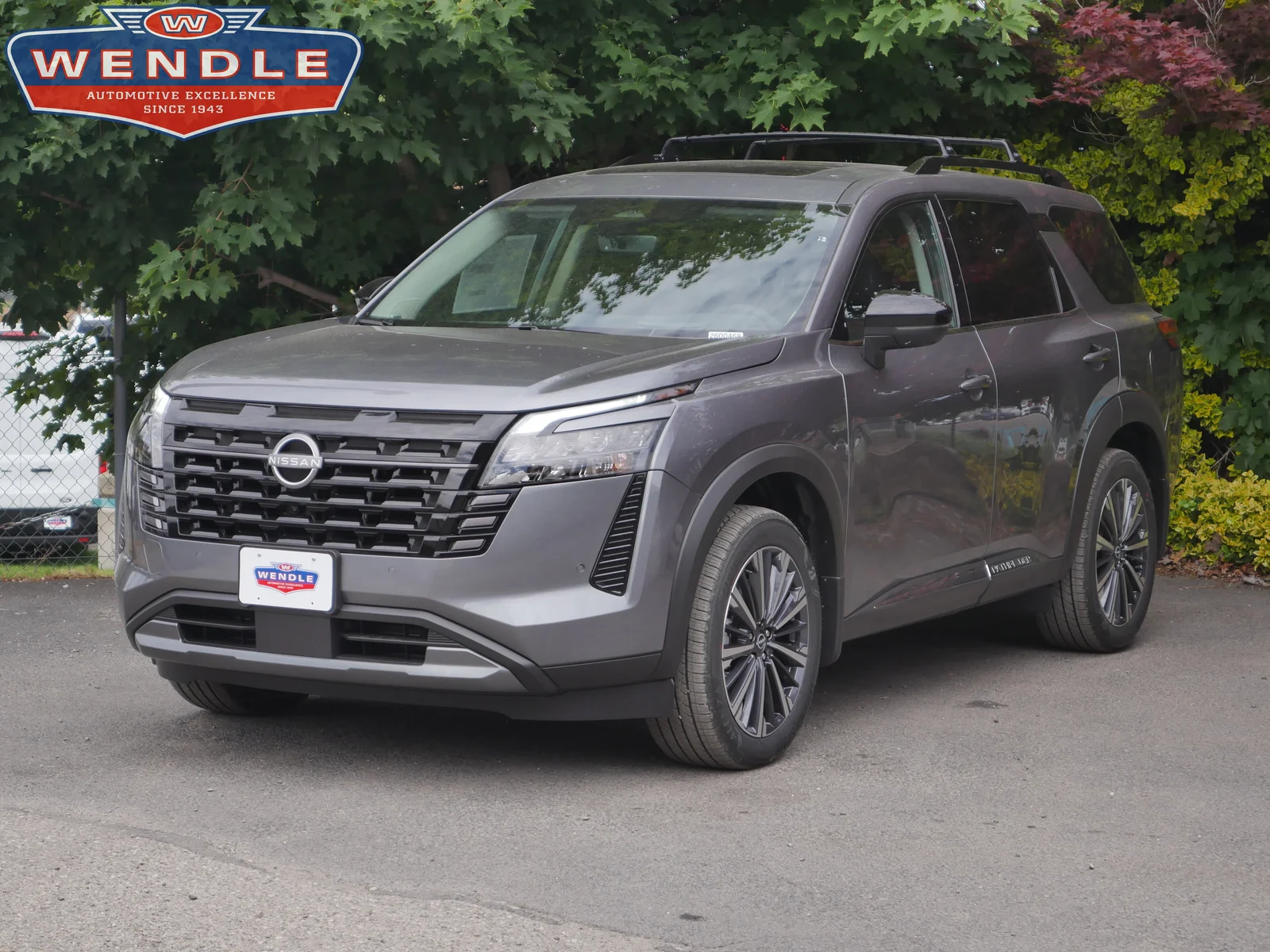 2026 Nissan Pathfinder Platinum, Gun Metallic for sale in Spokane, WA — photo 1 of 39