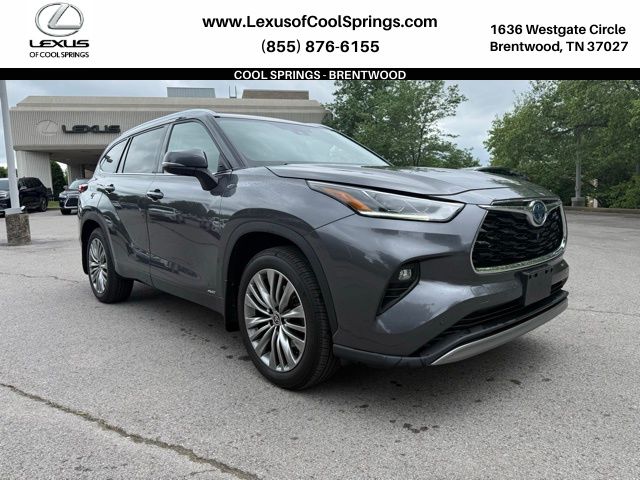2022 Toyota Highlander Hybrid Platinum, Gray for sale in Brentwood, TN — photo 1 of 3