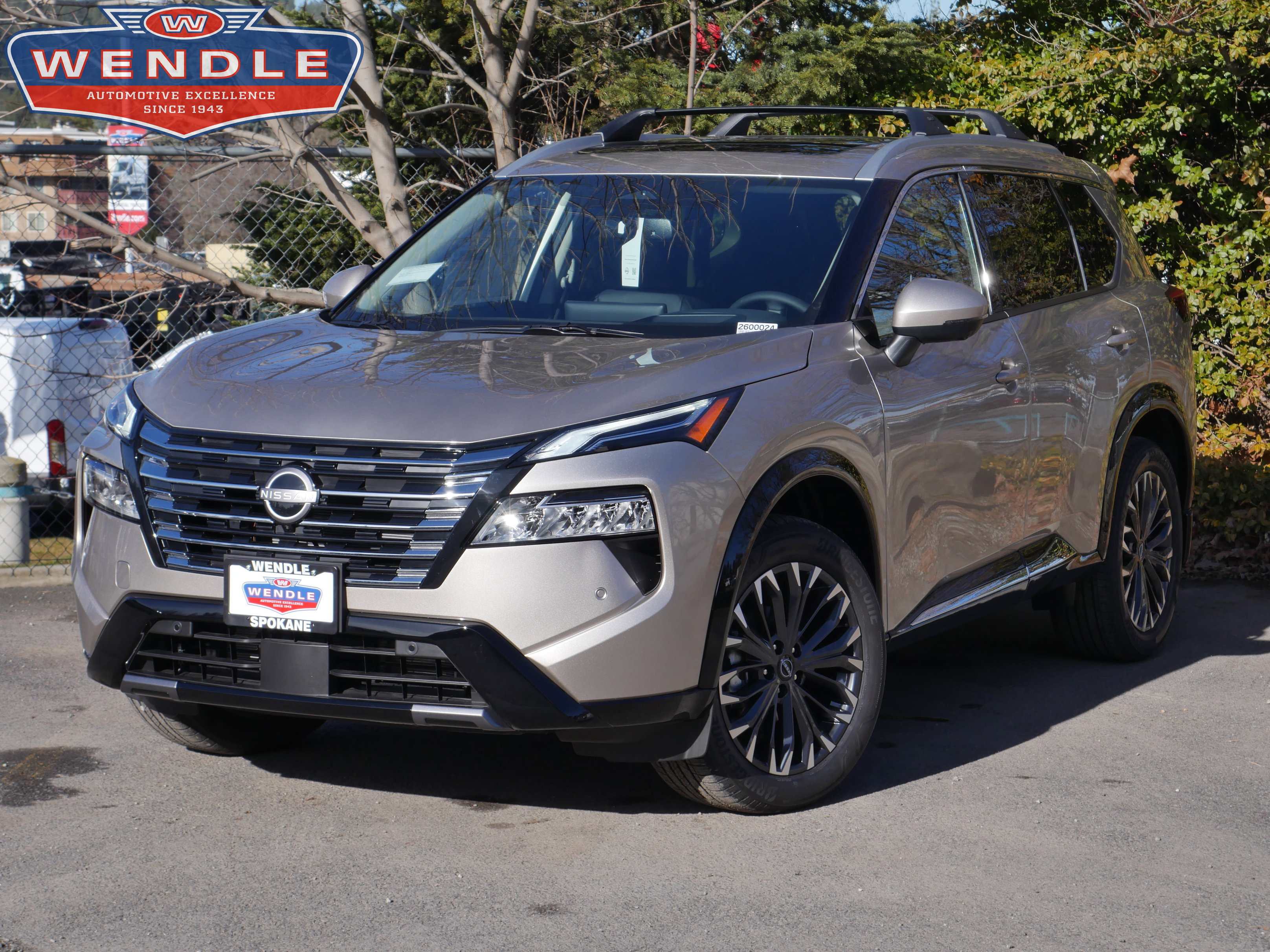 2026 Nissan Rogue Platinum, Champagne Silver Metallic for sale in Spokane, WA — photo 1 of 37