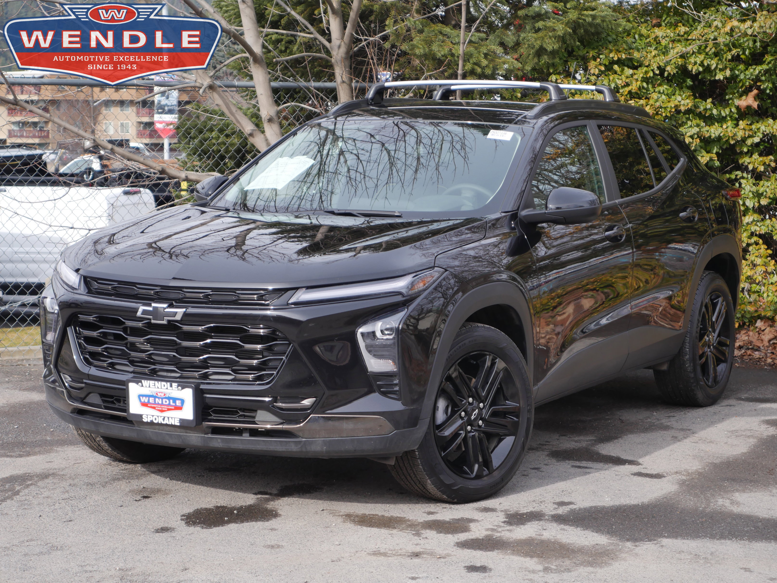 2025 Chevrolet Trax ACTIV, Mosaic Black Metallic for sale in Spokane, WA — photo 1 of 32